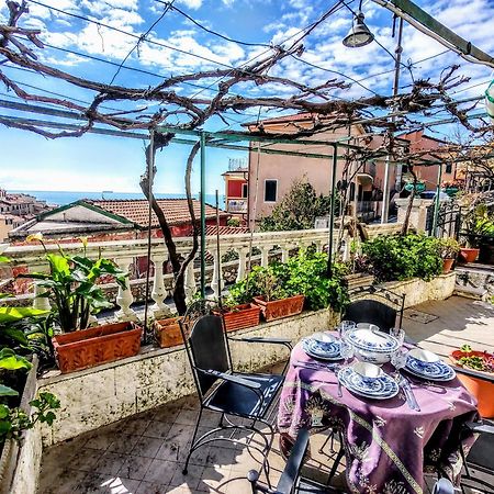 -La Terrazza Nel Vigneto- Golfo Dei Poeti Apartment Tellaro Ngoại thất bức ảnh